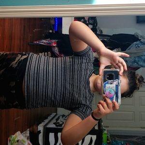 I'm selling this really cute shirt from Nordstrom